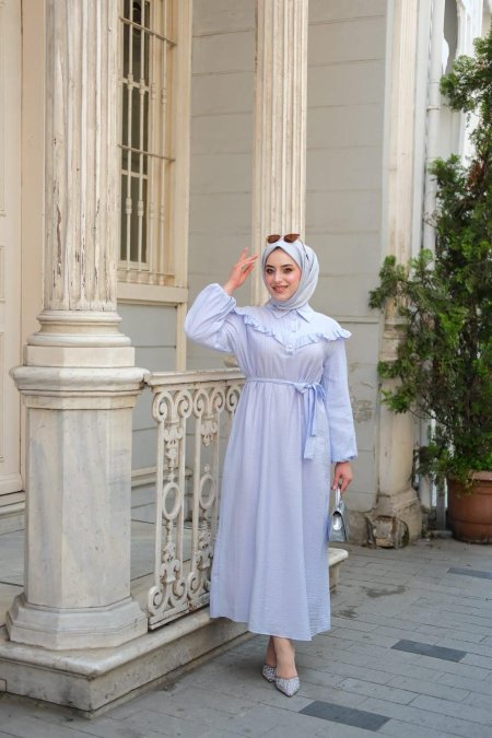 فستان بارد مبطن باللون الليلكي الفاتح